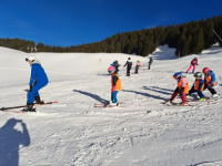 Ski- und Snowboardkurs im Freien