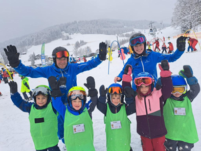 Gruppenfoto Bambini-Skikurs