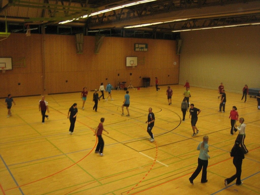 Gymnastik in der Sporthalle